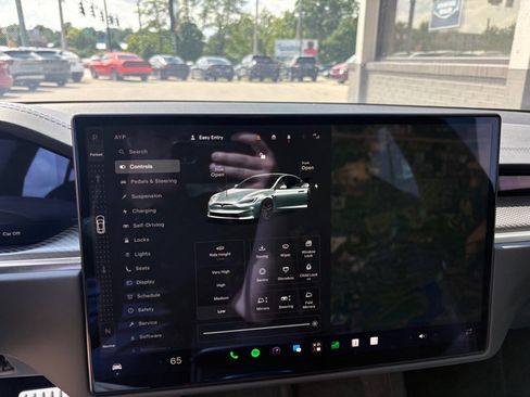 Used 2022 Tesla Model S Plaid AWD/4WD image 30