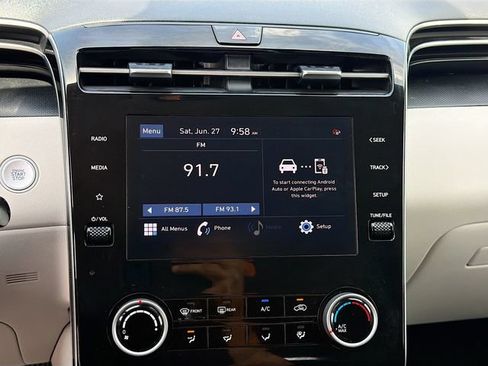 Used 2023 Hyundai Tucson SEL FWD image 13