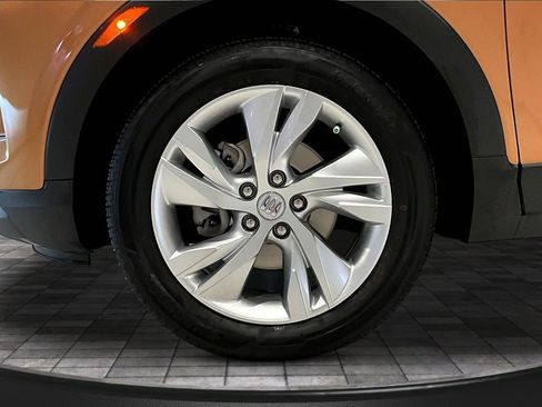 Used 2024 Buick Encore GX Preferred FWD image 32