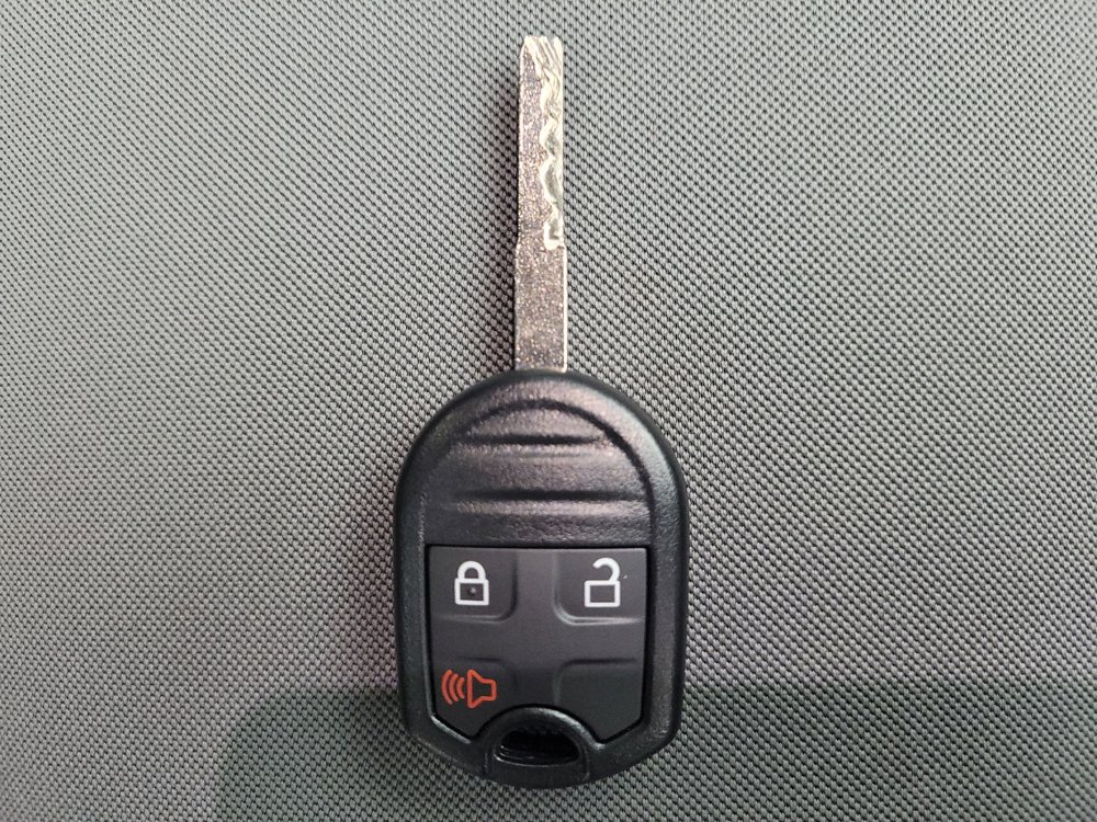 Used 2015 Ford Escape SE AWD/4WD image 32