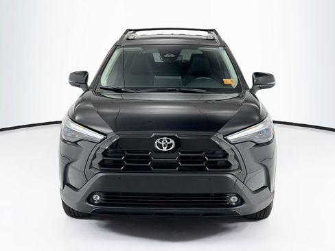 Used 2026 Toyota Corolla Cross XLE w/ Convenience Package AWD/4WD image 2