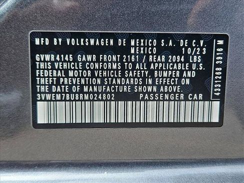 Used 2024 Volkswagen Jetta SE FWD image 23