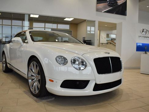 Used 2013 Bentley Continental GT image 3