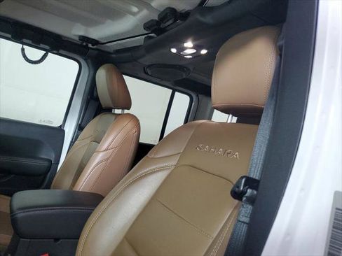 Used 2020 Jeep Wrangler Unlimited Sahara AWD/4WD image 20