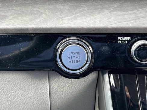 Used 2023 Kia Carnival SX FWD image 24