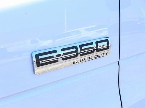 New 2026 Ford E-350 and Econoline 350 Super Duty w/ Power Equipment Group RWD image 7