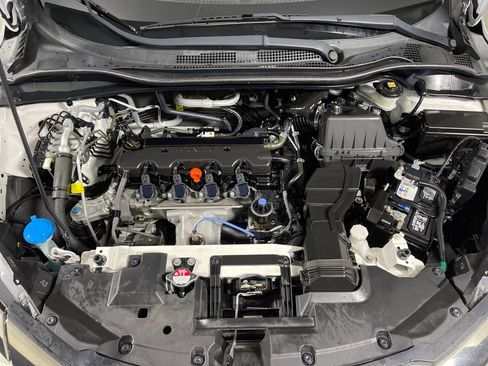 Used 2022 Honda HR-V EX image 9