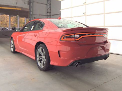 Used 2021 Dodge Charger R/T RWD image 2