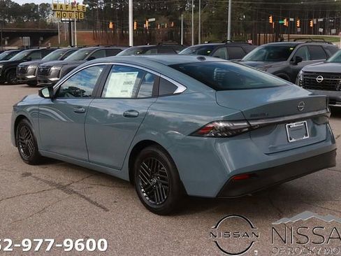 New 2026 Nissan Sentra SV FWD image 5