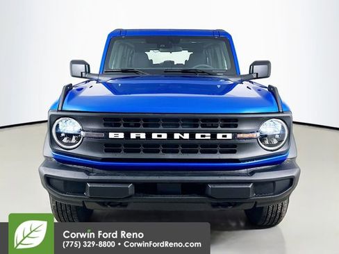 New 2025 Ford Bronco 4-Door image 2