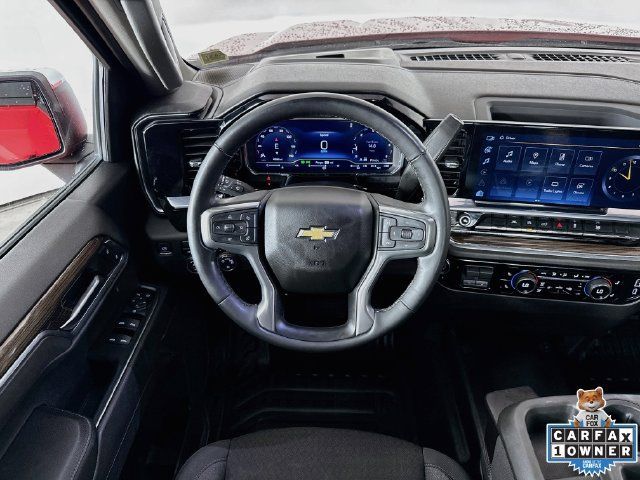 Used 2023 Chevrolet Silverado 1500 LT AWD/4WD image 23