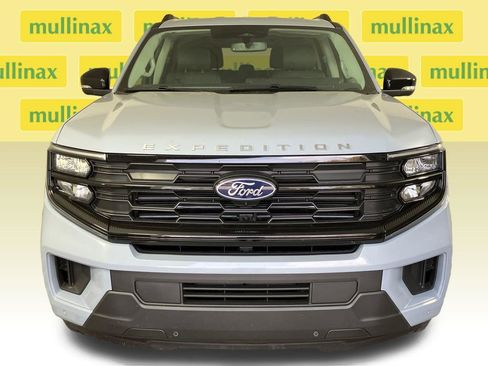 New 2026 Ford Expedition Max Active image 16