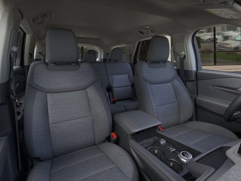 New 2026 Ford Explorer Active image 9