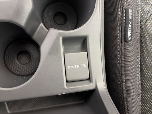 Used 2024 Subaru Crosstrek 2.0i Premium image 25