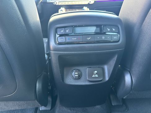 Used 2024 Hyundai Palisade Calligraphy AWD/4WD image 9