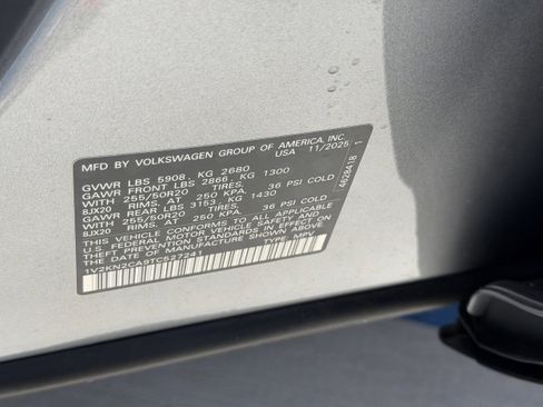 New 2026 Volkswagen Atlas SE image 31