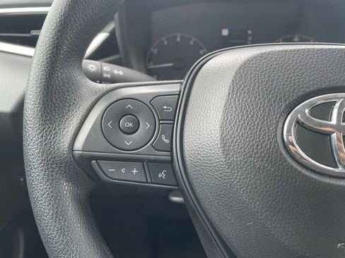 Used 2024 Toyota Corolla LE FWD image 14