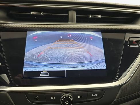 Used 2023 Buick Encore GX Essence w/ Experience Buick Package FWD image 20