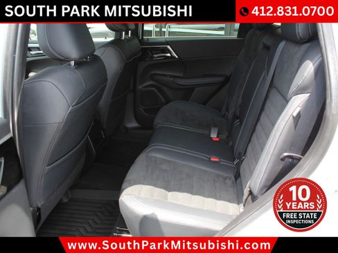 Used 2022 Mitsubishi Outlander SEL Black Edition AWD/4WD image 13