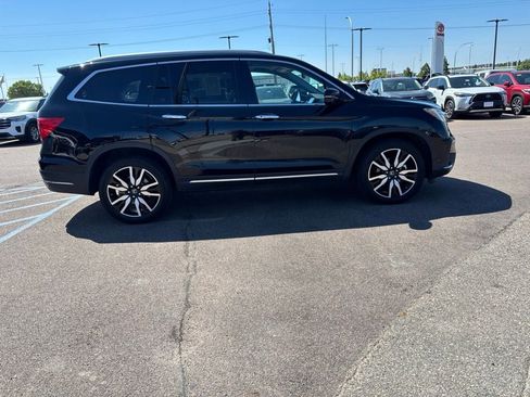 Used 2019 Honda Pilot Touring image 4