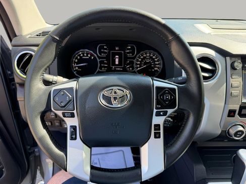 Used 2019 Toyota Tundra Limited w/ Limited Premium Package image 28