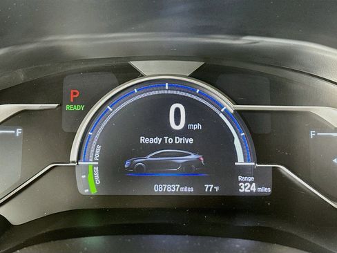 Used 2018 Honda Clarity Plug-In Hybrid image 18