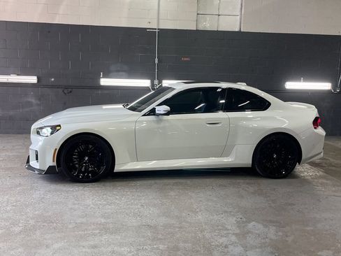 Used 2023 BMW M2 w/ Lighting Package image 2