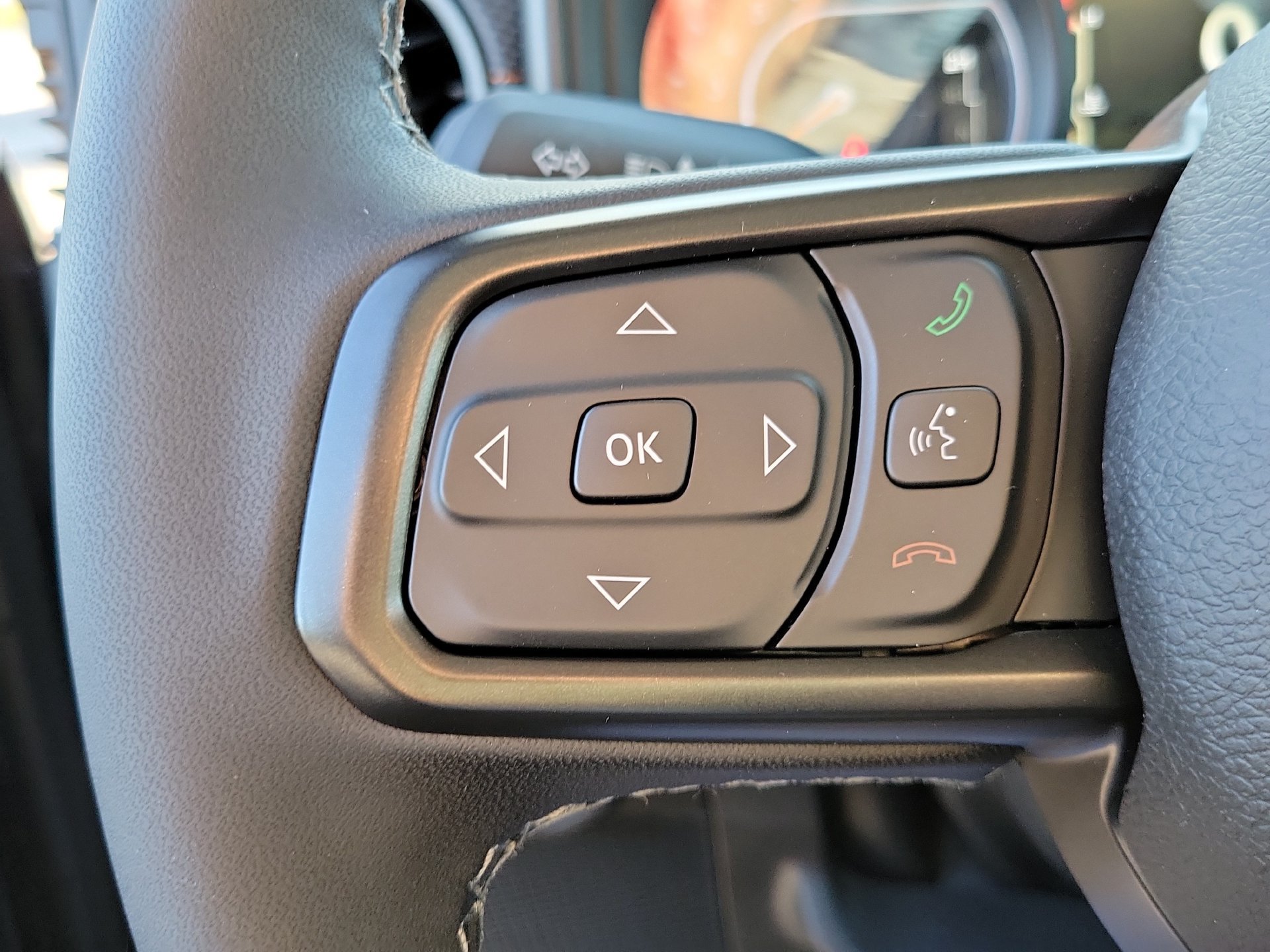 New 2026 Jeep Gladiator Mojave AWD/4WD image 5