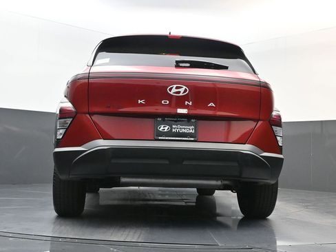 Certified 2025 Hyundai Kona SEL FWD image 24