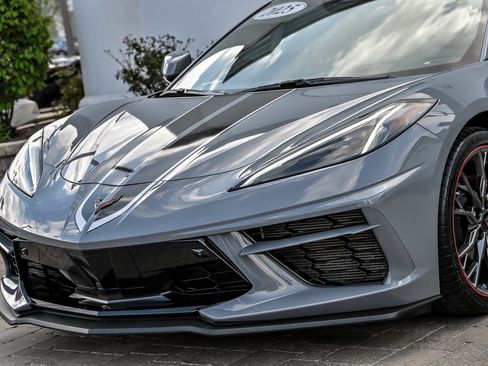 Used 2025 Chevrolet Corvette Stingray Preferred Cpe w/ Stealth Interior Trim Package RWD image 7