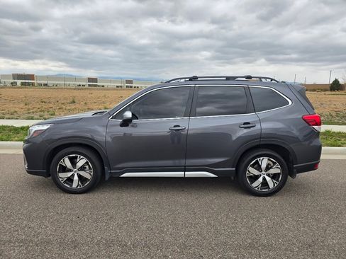 Used 2020 Subaru Forester Touring AWD/4WD image 2
