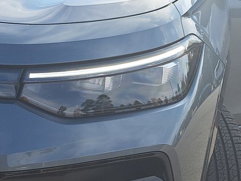 New 2026 Volkswagen Tiguan SE R-Line AWD/4WD image 28
