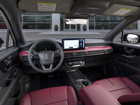 New 2026 Lincoln Corsair Reserve image 9