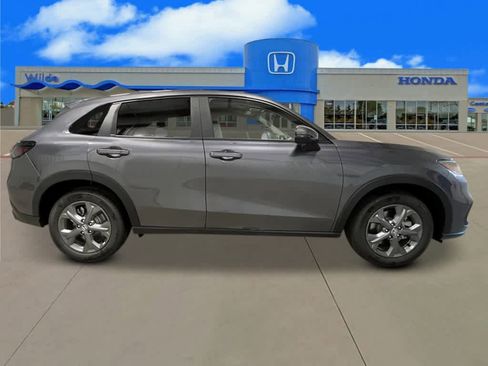 New 2026 Honda HR-V LX image 7