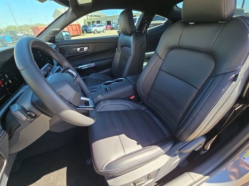 New 2025 Ford Mustang Premium image 12