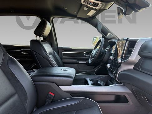 Used 2025 RAM 1500 Laramie image 8