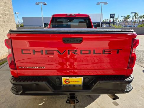 Used 2024 Chevrolet Silverado 2500 W/T w/ WT Convenience Package image 4