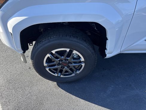 New 2026 Toyota Tacoma TRD Sport image 9