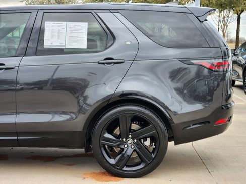 Used 2022 Land Rover Discovery HSE R-Dynamic image 10
