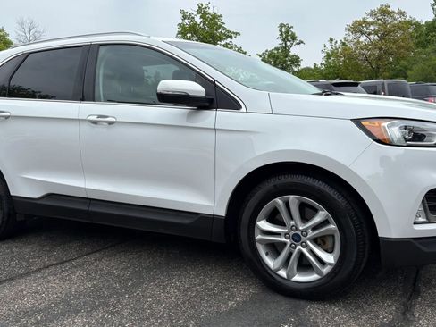 Used 2019 Ford Edge SEL w/ Equipment Group 201A AWD/4WD image 12