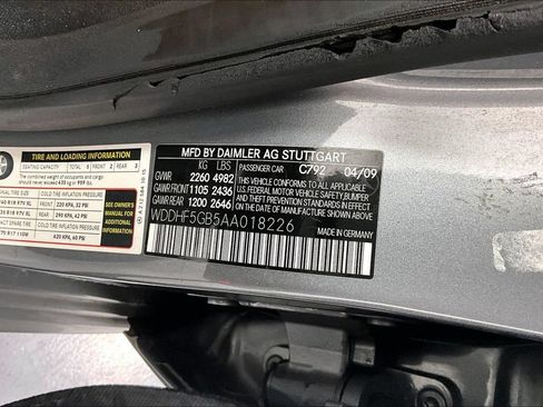 Used 2010 Mercedes-Benz E 350 Sedan image 32