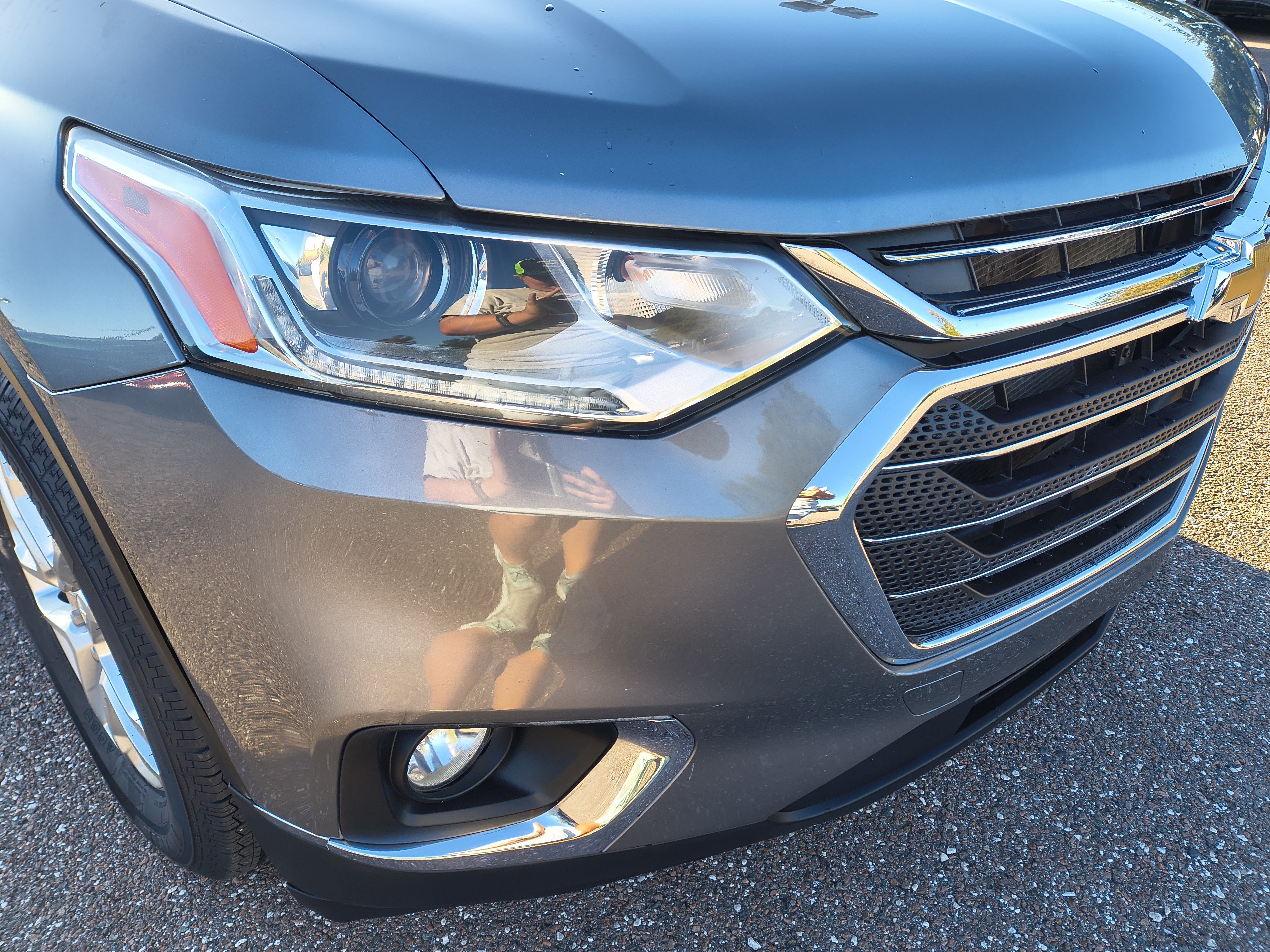 Used 2021 Chevrolet Traverse LT FWD image 9