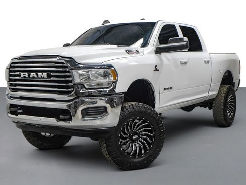 Used 2022 RAM 2500 Big Horn AWD/4WD image 4