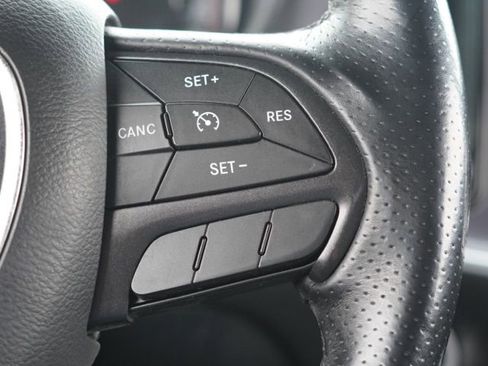Used 2016 Dodge Challenger R/T Plus RWD image 20