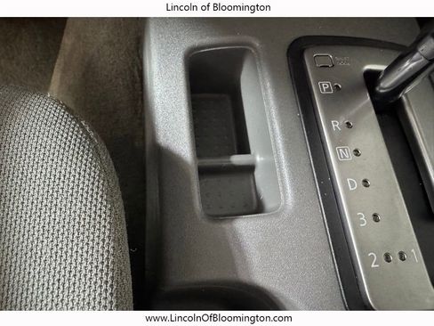 Used 2015 Nissan Frontier SV w/ SV Value Truck Package image 46