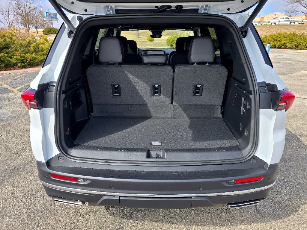 New 2026 Buick Enclave Preferred w/ Power Package AWD/4WD image 31