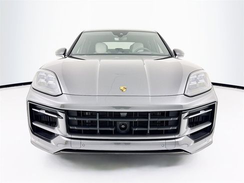 New 2026 Porsche Cayenne Coupe image 6