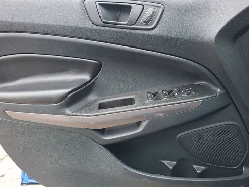 Certified 2019 Ford EcoSport SES image 12