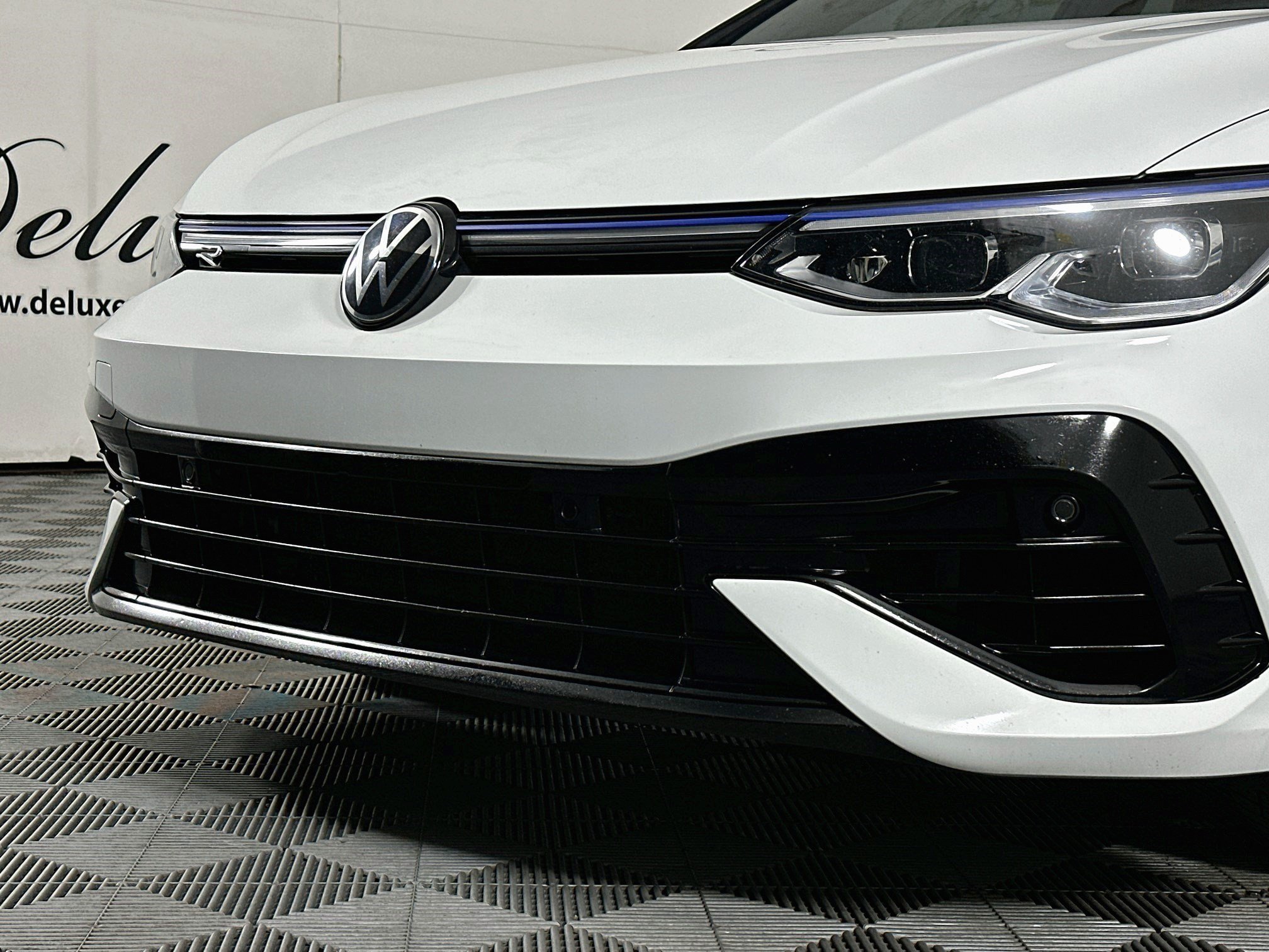 Used 2024 Volkswagen Golf R AWD/4WD image 34