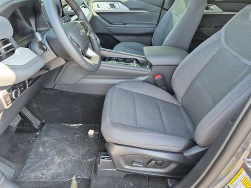 New 2026 Ford Explorer Active AWD/4WD image 16
